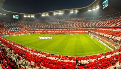 开云app下载-德甲：多支豪门补强中场，意图夺取冠军，德甲巨星